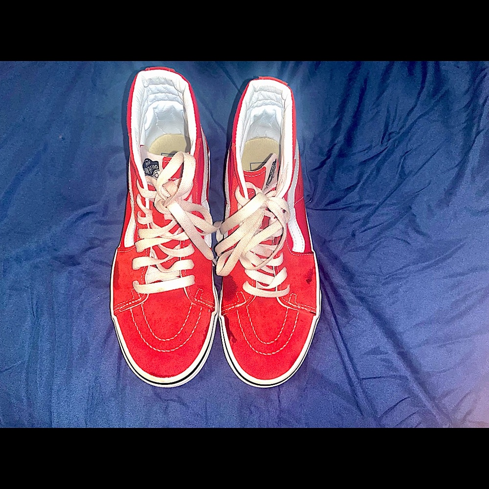 Vans Sk8 Hi Women’s 7.5 Red White Canvas Casual Sneakers High Top Skate Shoes